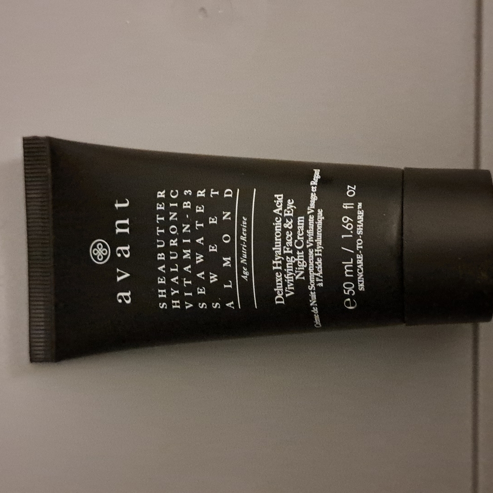 Face and eye night cream